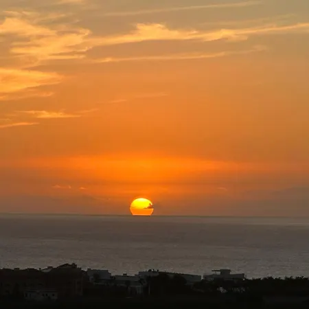 Sunset Tenerife Apartment *
